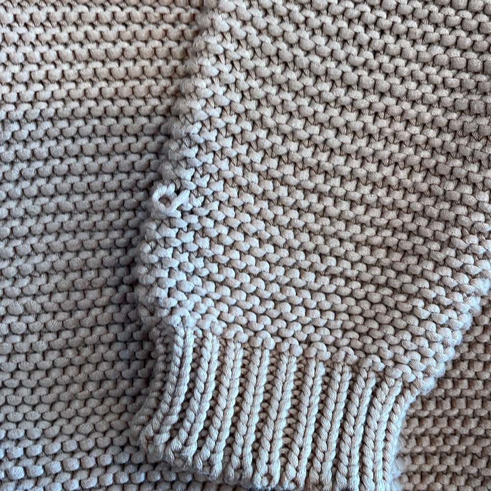 Beige Knit Turtle Neck - Picture 5 of 7